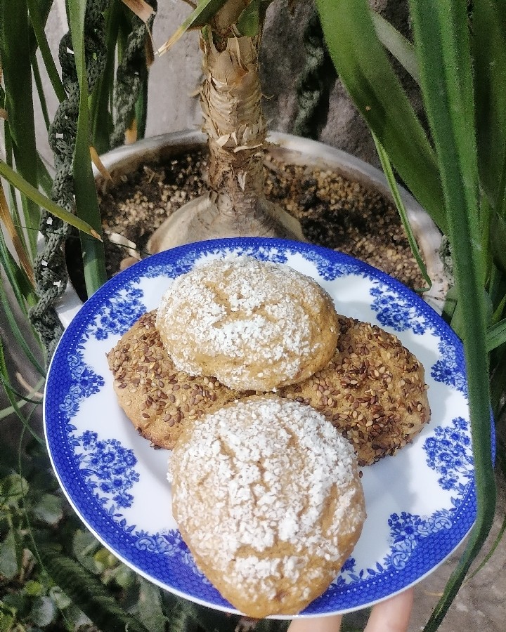 عکس کوکی با شیره خرما و کره