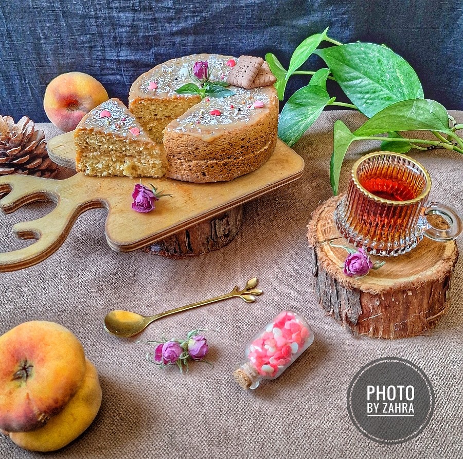 عکس کیک با سس دلسه دلچه