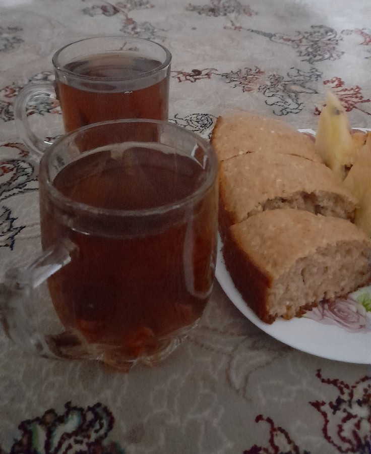 چای و کیک دارچینی ?