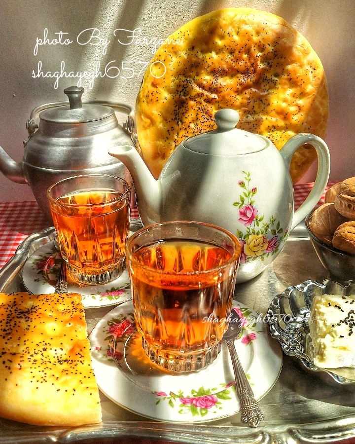 عکس نان روغنی صبحانه