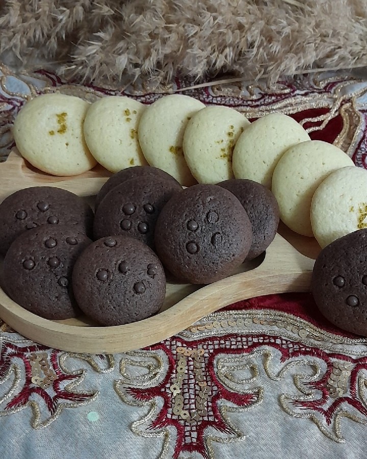 کوکی شکلاتی 
کوکی هل و گلاب