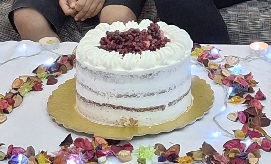 عکس کیک شیفون نارگیلی