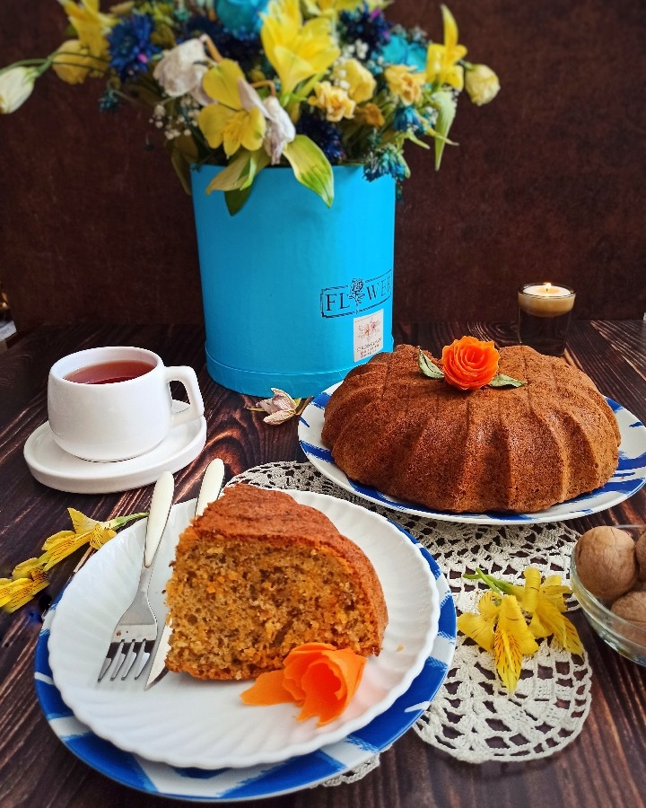 عکس کیک هویج و گردو