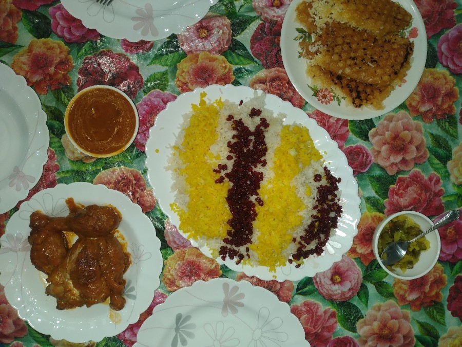 عکس زرشک پلو با مرغ