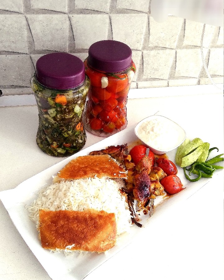 عکس جوجه کباب زعفرانی