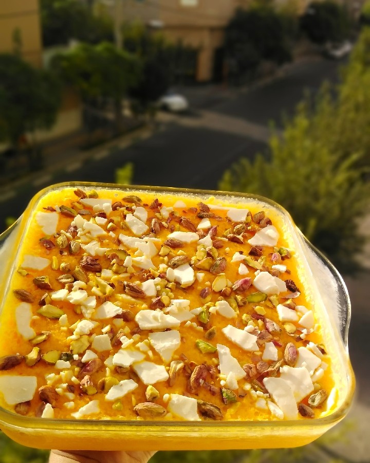 عکس بستنی سنتی زعفرانی