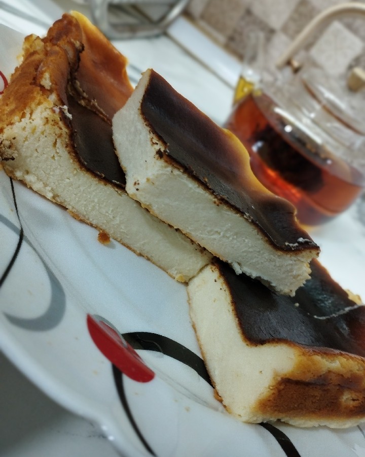 عکس چیزکیک سن سباستین 