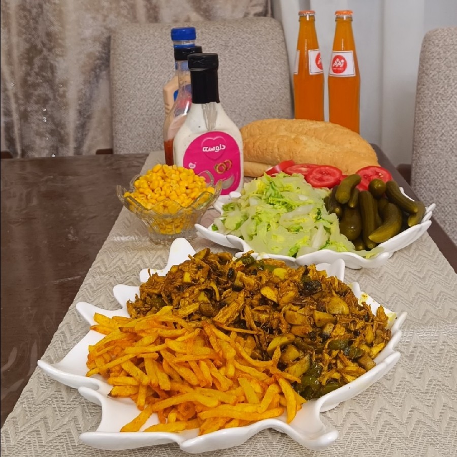عکس ساندویچ مرغ