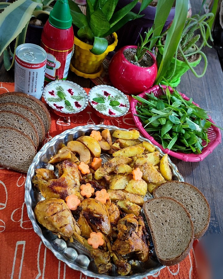 عکس مرغ و سیب زمینی 
تنوری