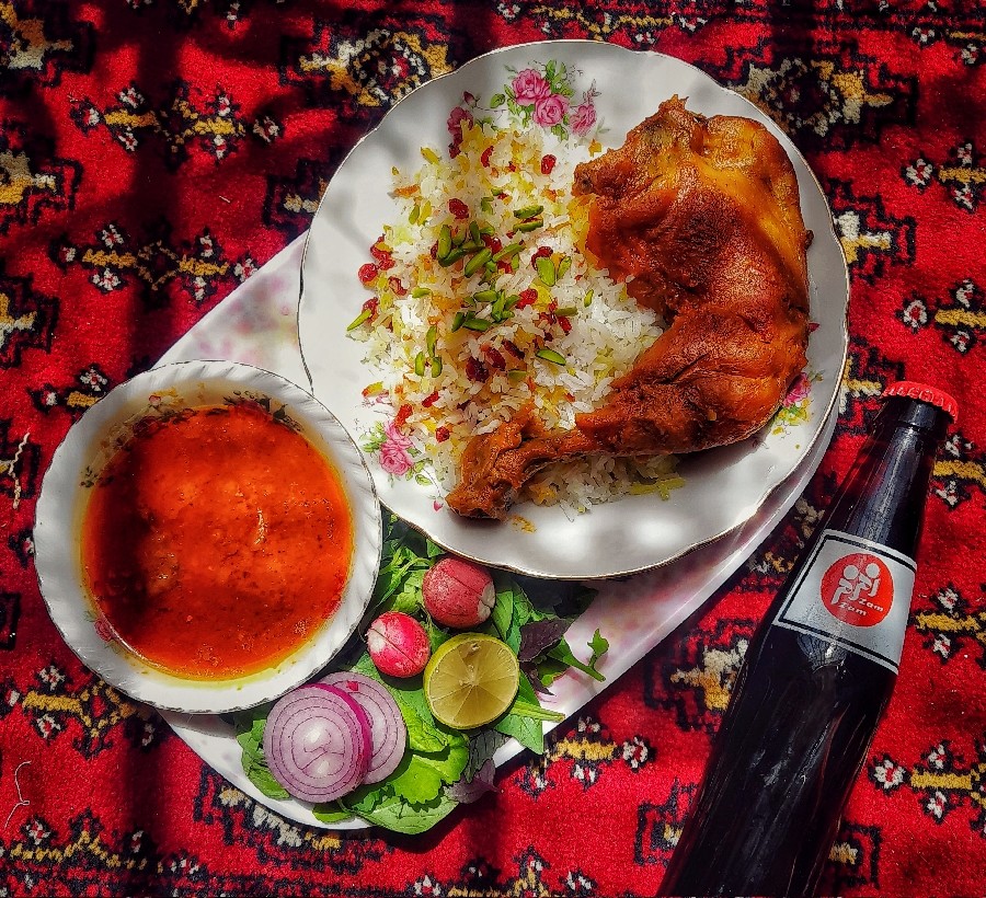 عکس زرشک پلو با مرغ