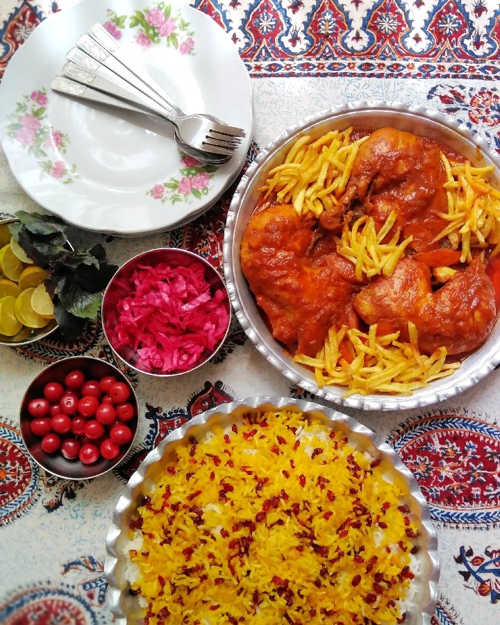 عکس زرشک پلو با مرغ