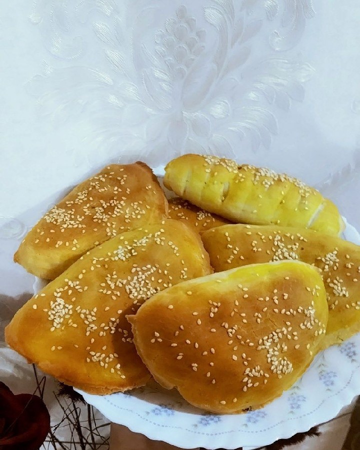 عکس پیراشکی گوشت و قارچ 