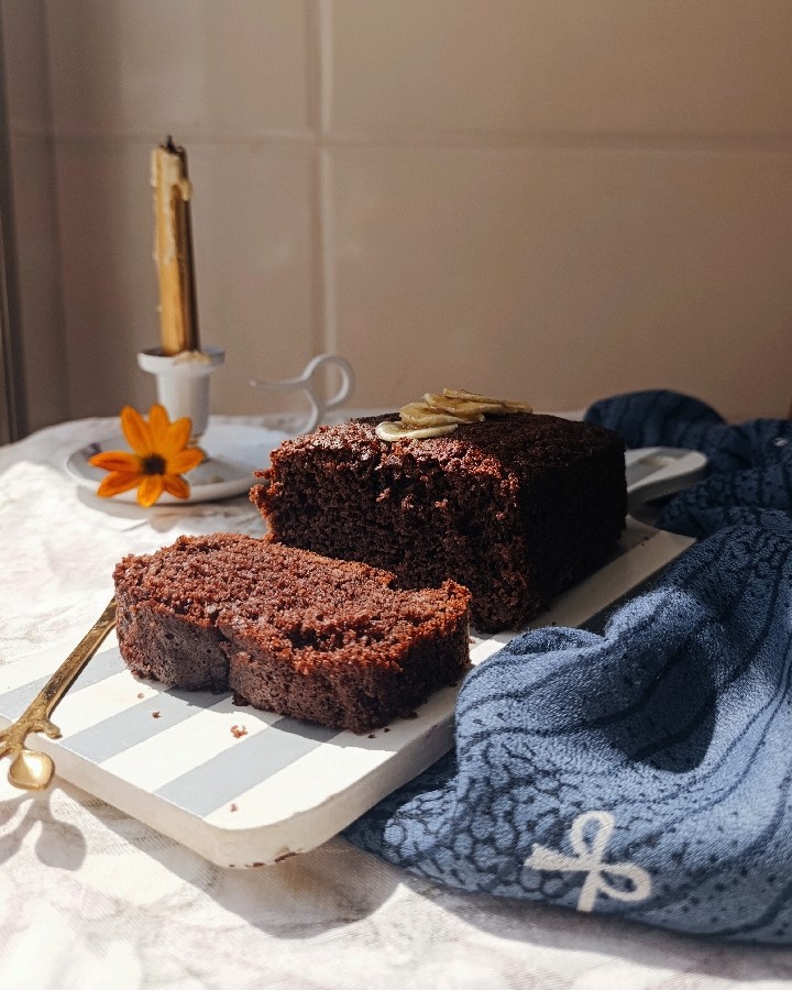 عکس کیک موز و گردو