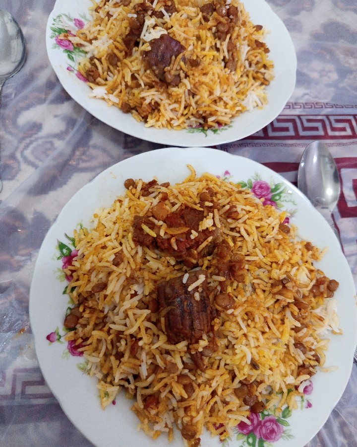 عکس عدس پلو با گوشت 