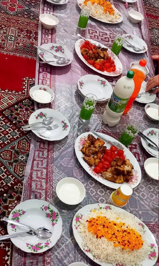 عکس جوجه کباب زعفرانی