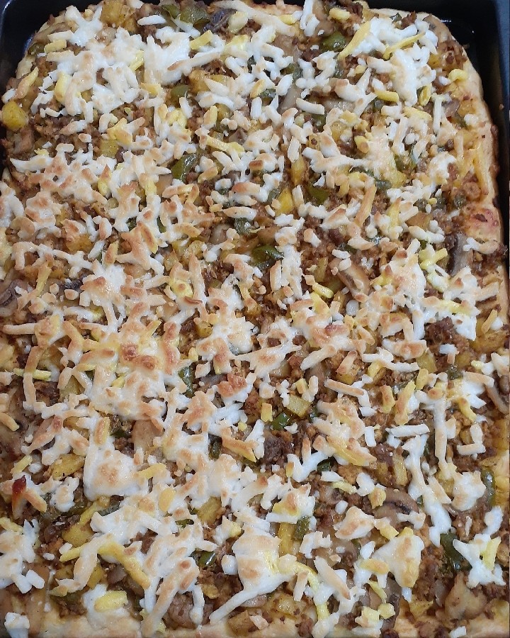 عکس پیتزاقارچ وگوشت