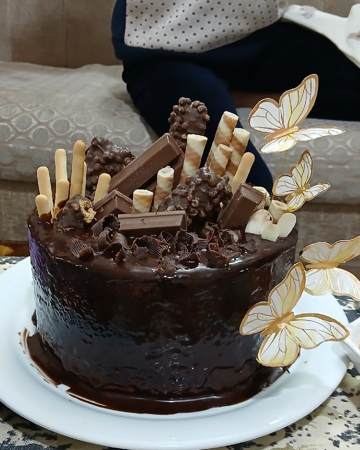 عکس کیک ابرنگی با روکش شکلات
