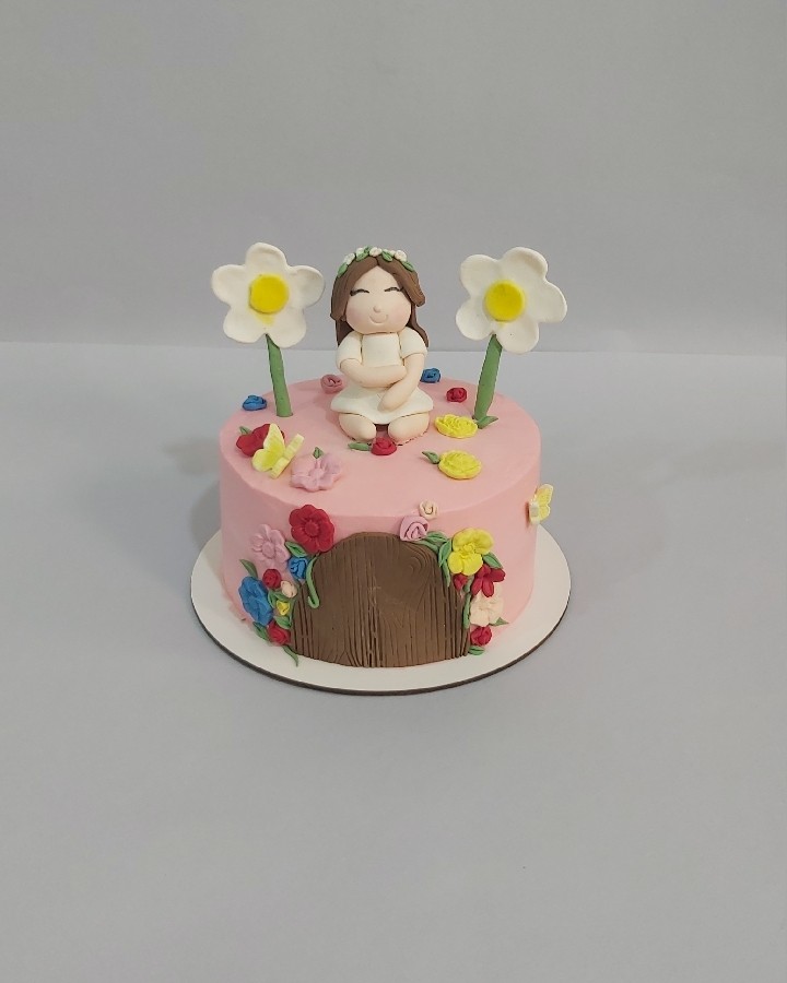 عکس کیک زیبای دخترونه مون??