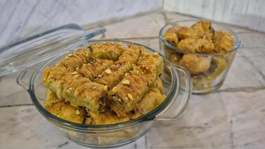 عکس باقلوا گردویی