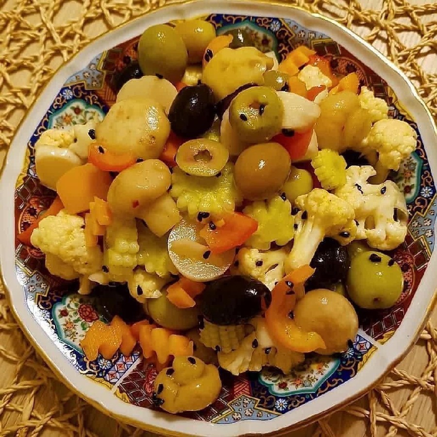 عکس ترشی یونانی