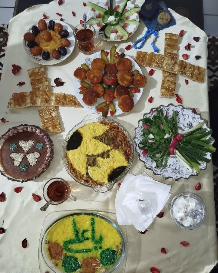 عکس سفره افطار یا نذری برا سال 1403 بودش
