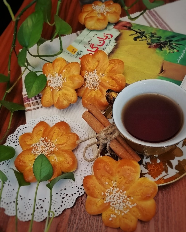 عکس نان شیرعسل نارگیلی
