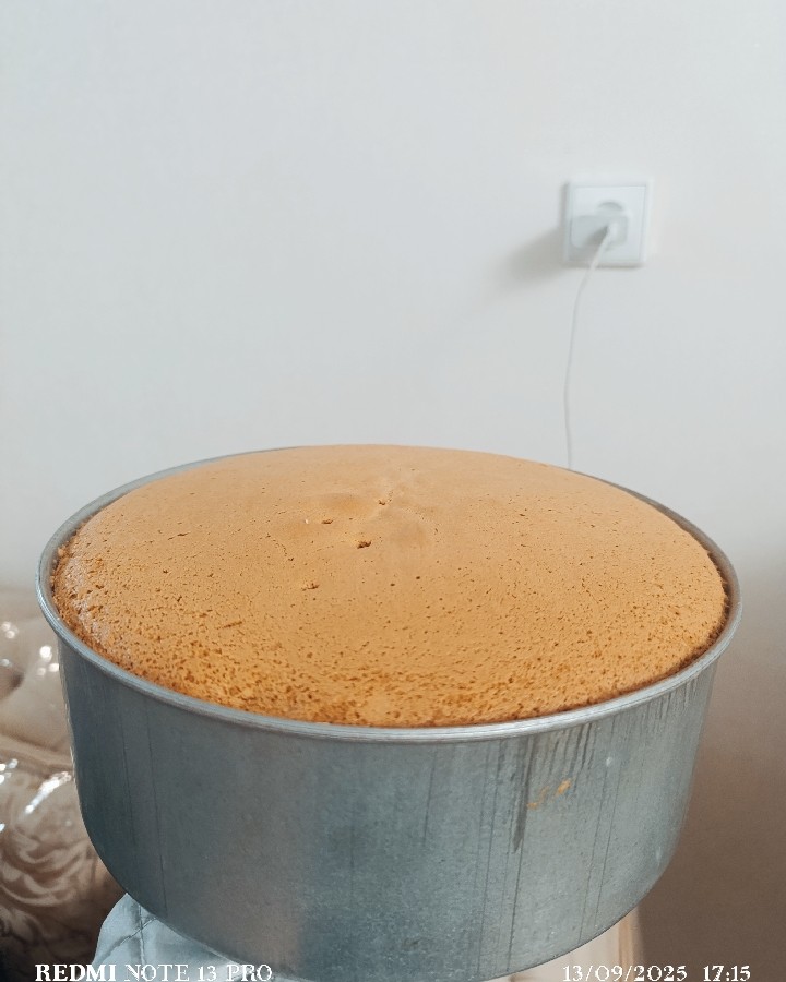 عکس کیک اسفنجی تولد پسرم 