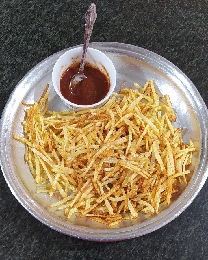 یه کوه سیب زمینی خلالی