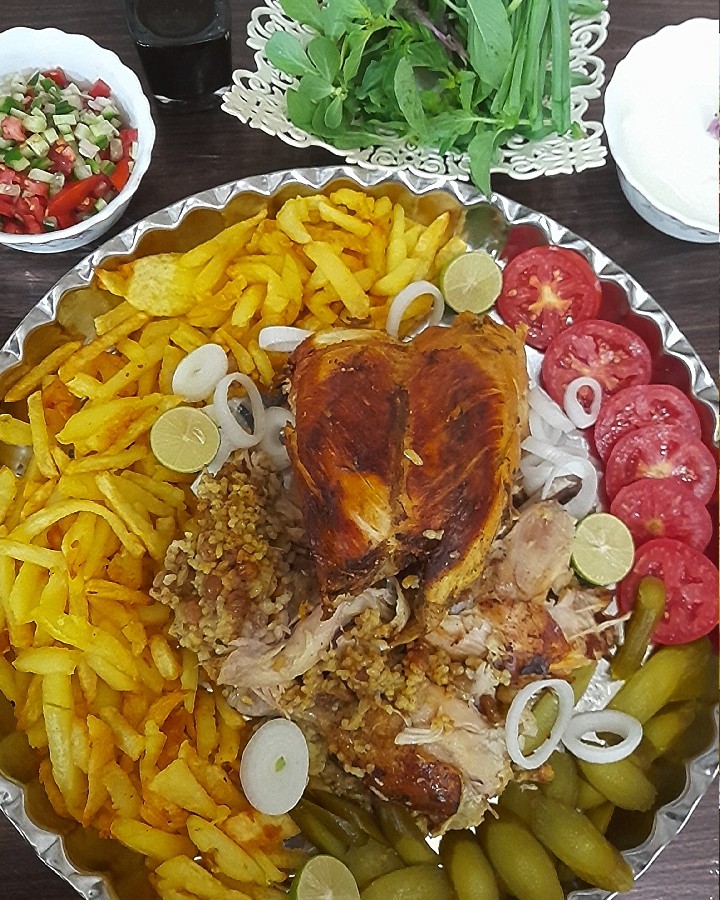 عکس مرغ شکم پر 