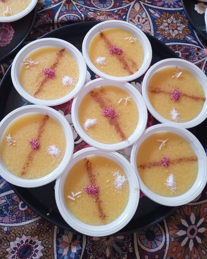 عکس شله زرد نذری 