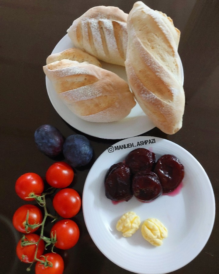 عکس مربای آلو خرمایی(استنلی)
همراه با کره و نون اک مک