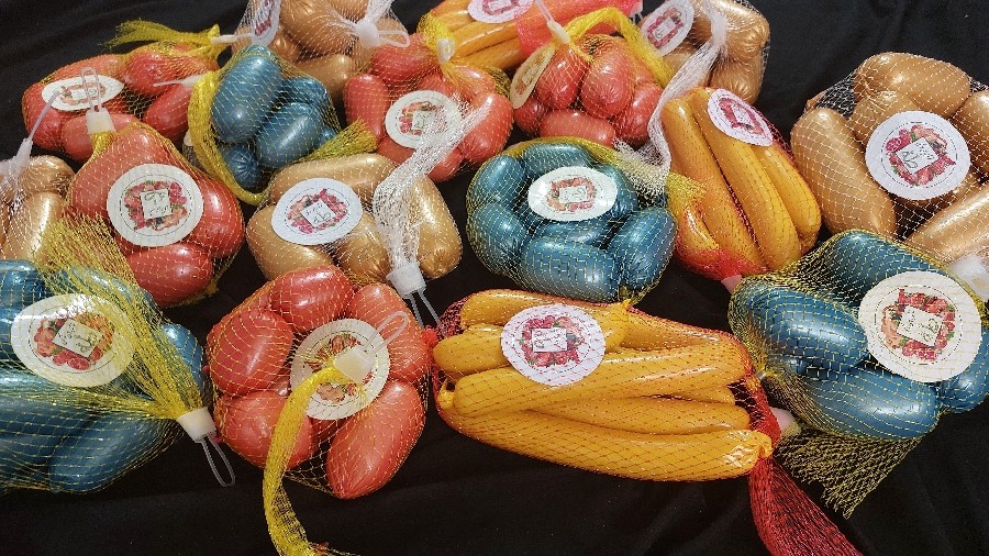 سوسیس های بلغاری وهات داگ وکوکتل پنیری