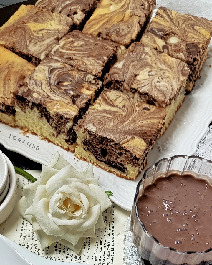 عکس کیک‌ دورنگ