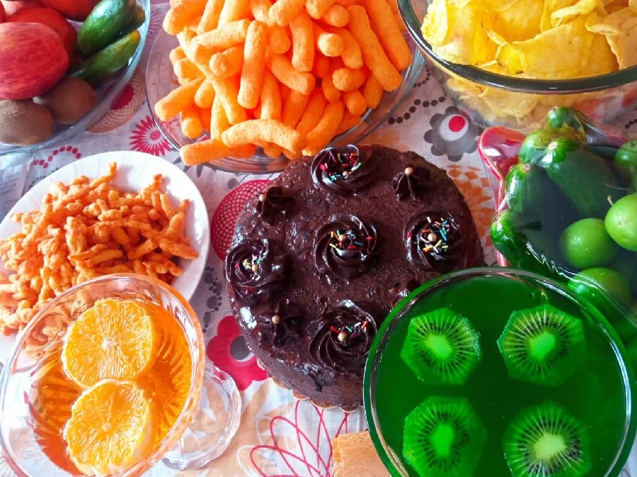 عکس کیک شکلاتی و ژله
