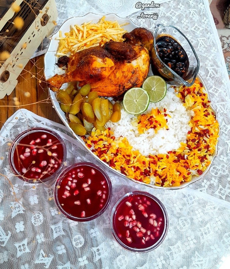 عکس اکبر جوجه رستورانی