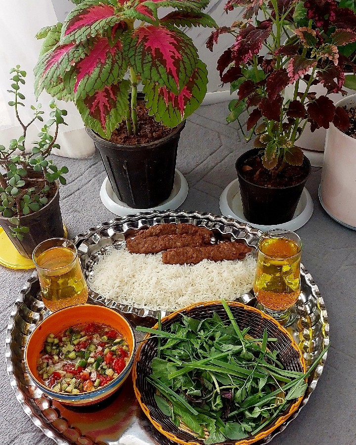 عکس اینم از نهارما