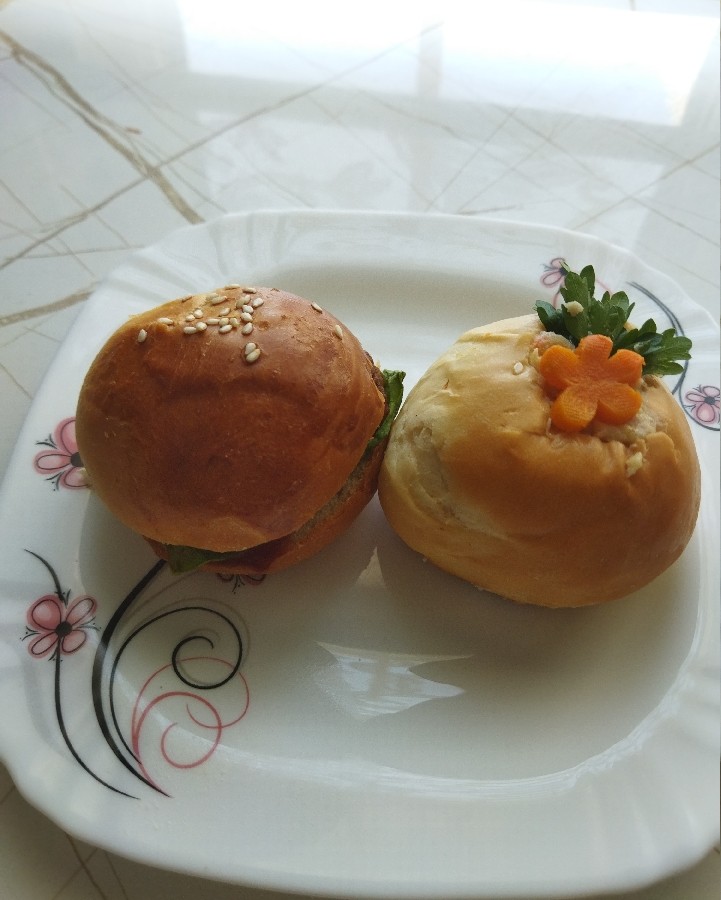 عکس مینی همبرگر والویه