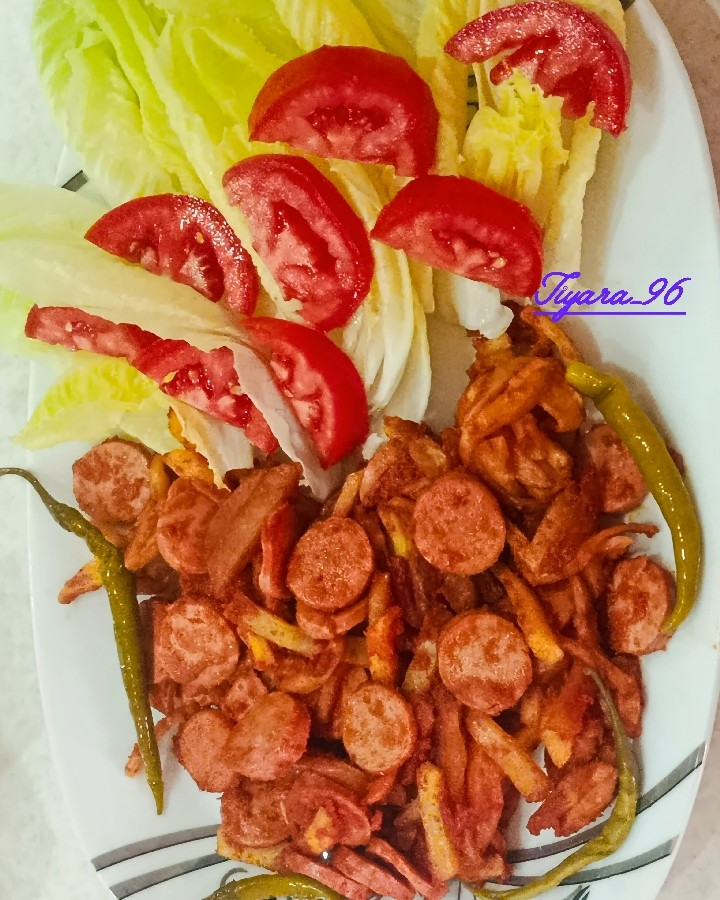 عکس ساندویچ سوسیس مخلوط 
