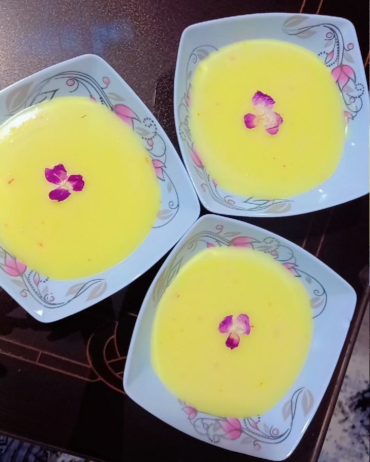 دسر پالدا زعفرانی 