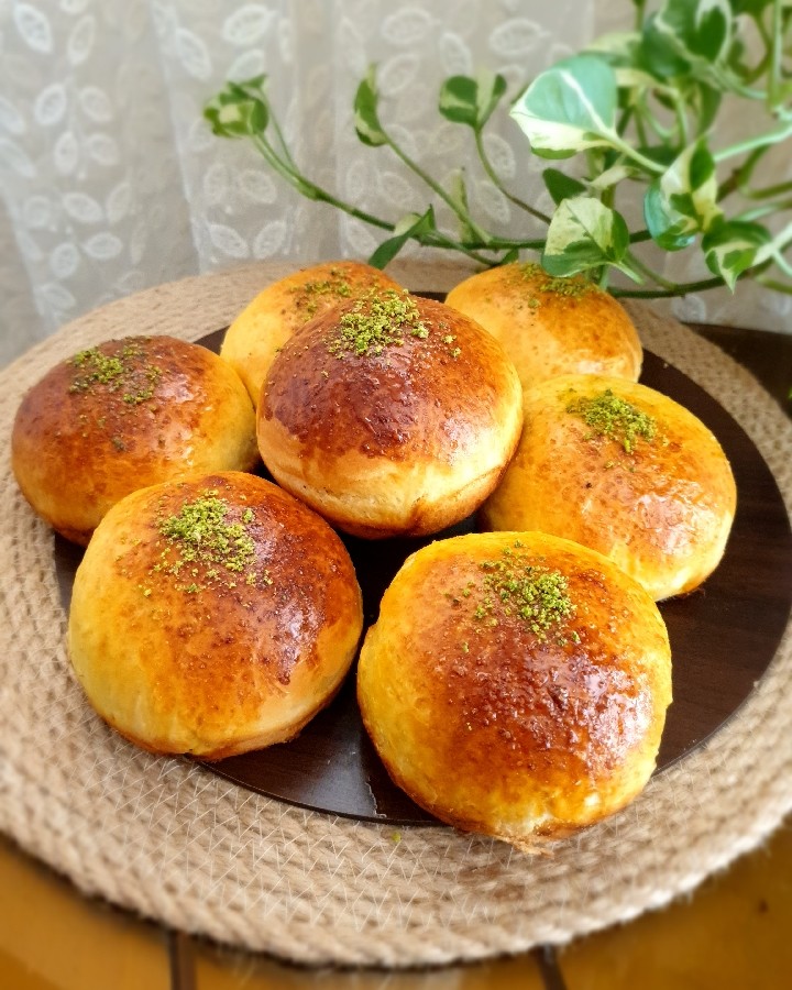 عکس نان بریوش