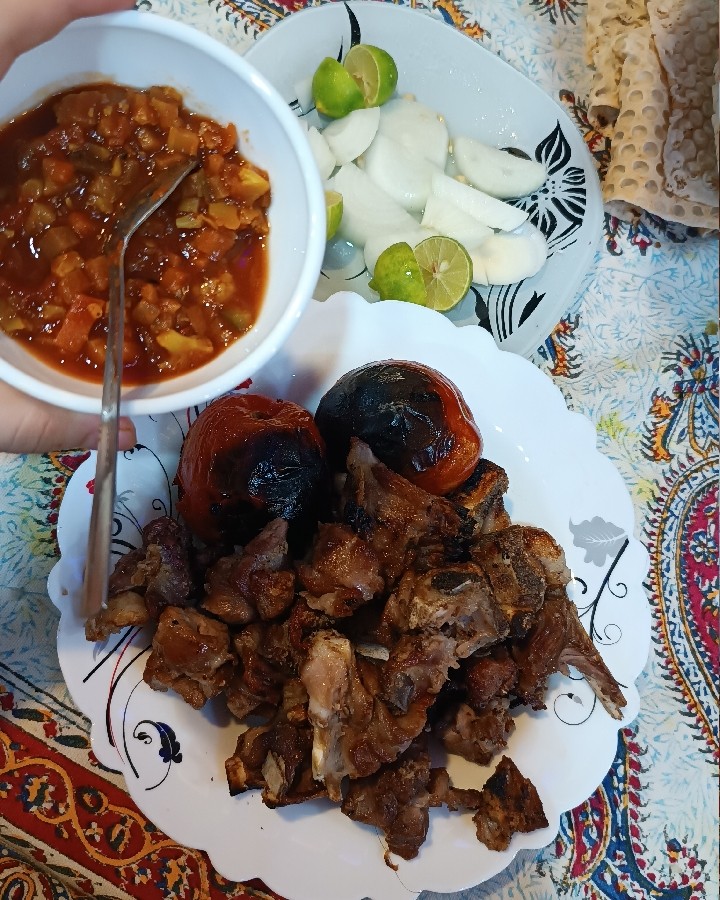 عکس روزمرگی لطفاً ورق بزنید