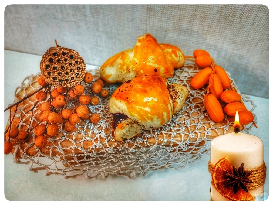 عکس کروسان مغزدار