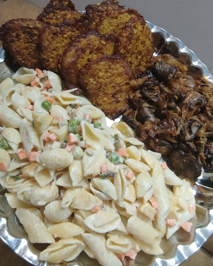 سینی خوشمزه