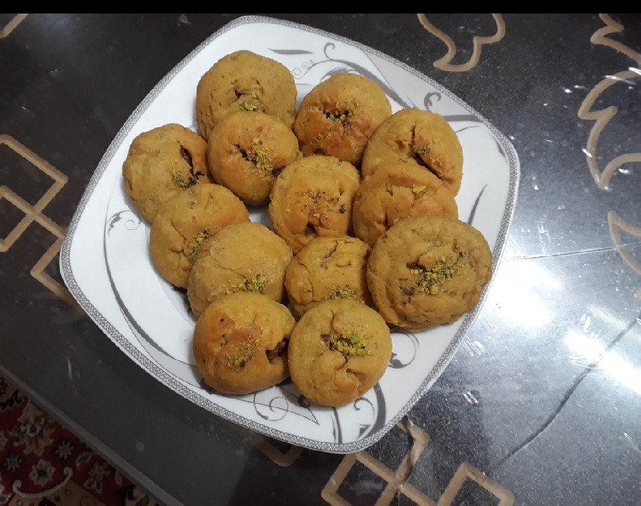 عکس نان خرمایی