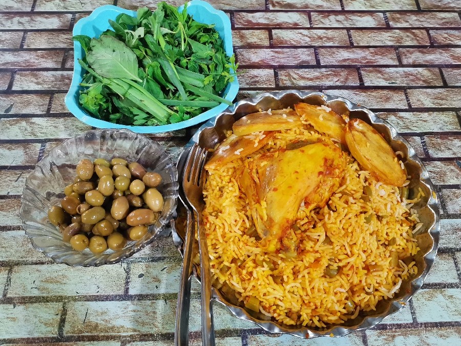 عکس لوبیا پلو با مرغ