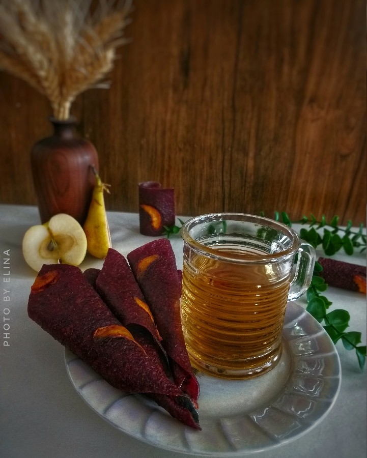 عکس لواشک مغزدار شلیل آلو