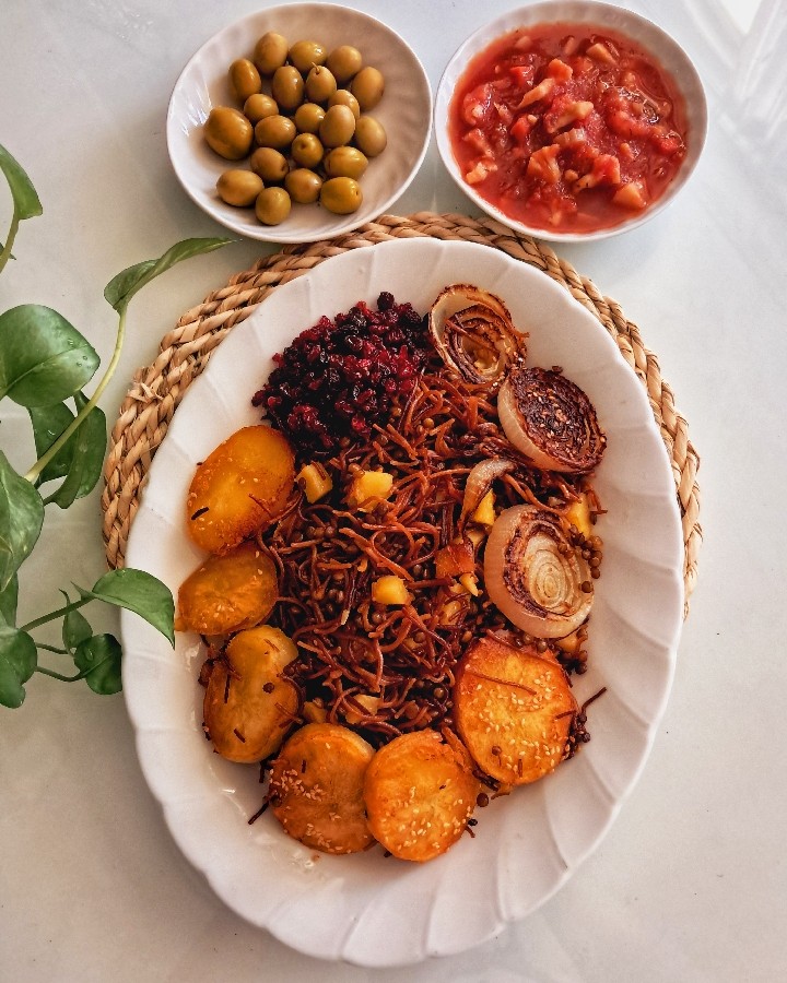 عکس دمی عدس و رشته