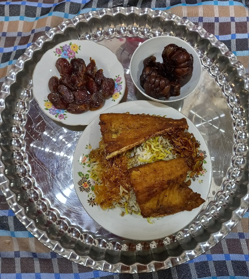 عکس رشته پلو با شوید فراوان