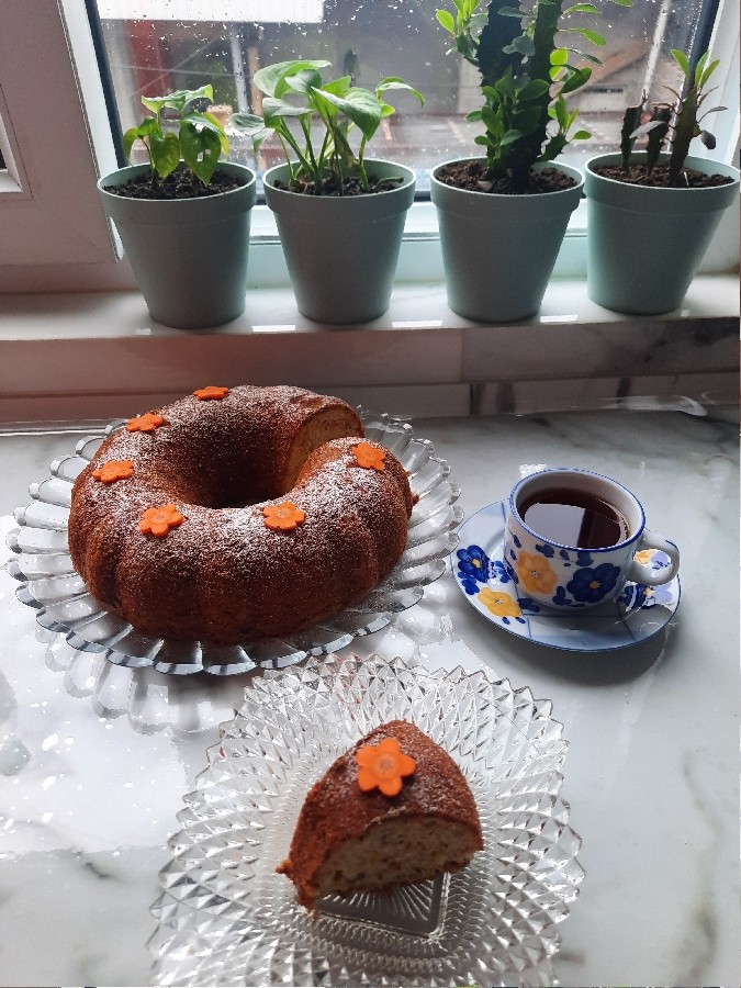 عکس کیک هویج وگردو
