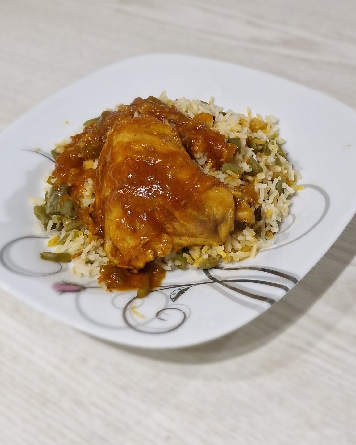 لوبیا پلو با مرغ